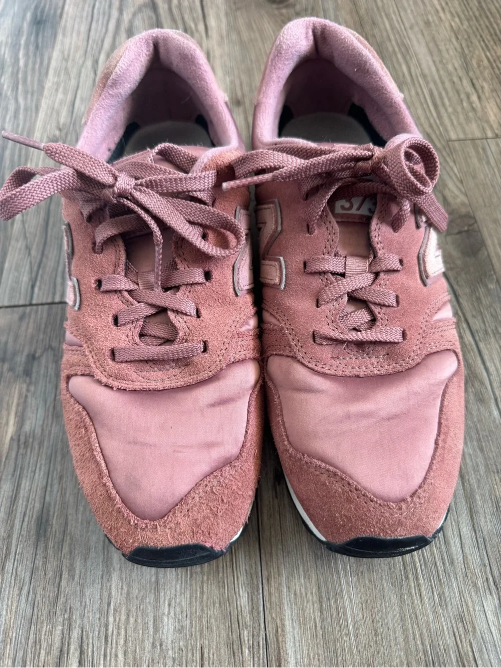 NEW BALANCE Buty DAMSKIE 373 Size 9